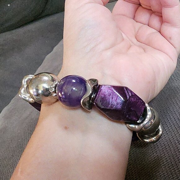 Claire's Purple/Silver Chunky Retro 80s Stretch Bracelet - Picture 9 of 16